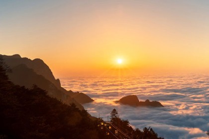 庐山景区一日游怎么玩，庐山景区好玩吗值得去吗？