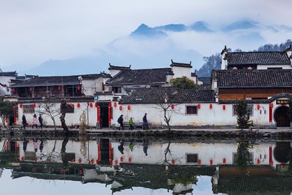 安徽宏村住宿攻略，宏村住景区好还是景区外好？