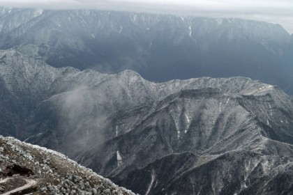 牛背山什么时候去最好，4月去牛背山徒步怎么样?